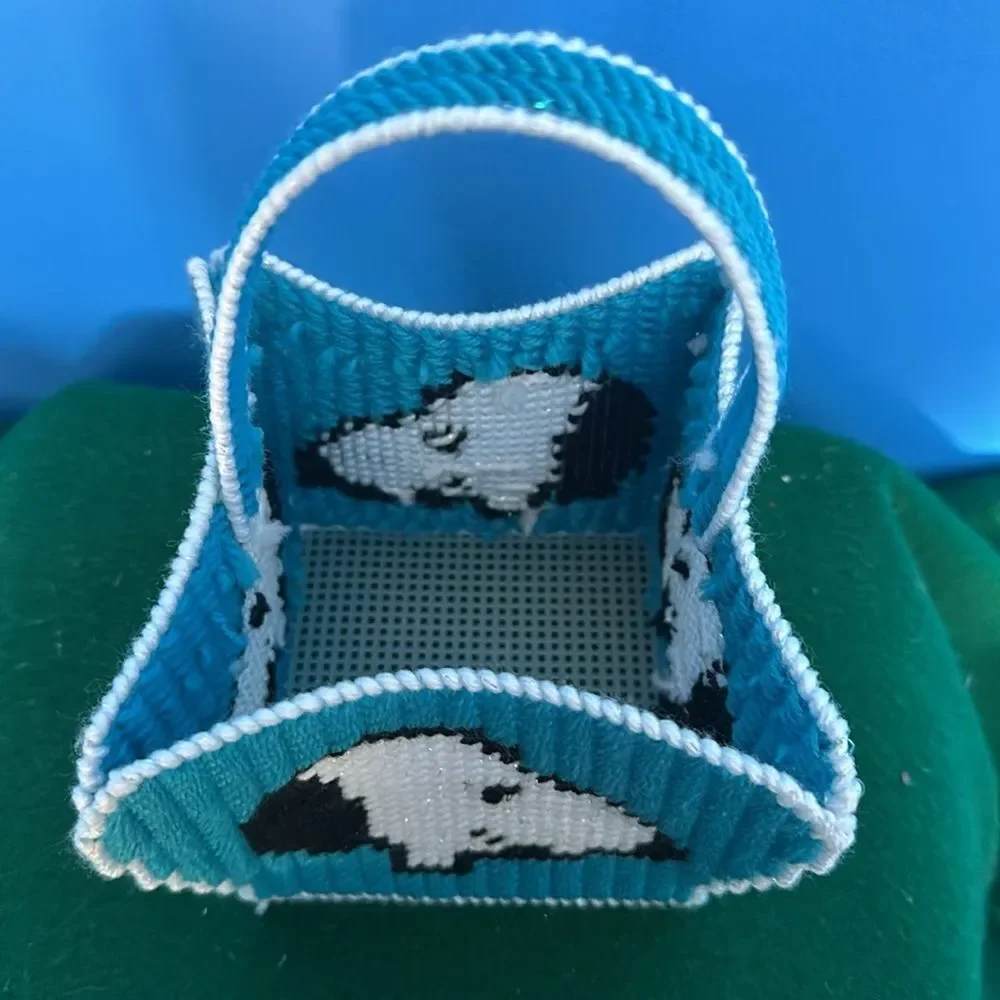 Handmade Snoopy Easter Gift Basket Peanuts Themed Holiday Decor Collectible